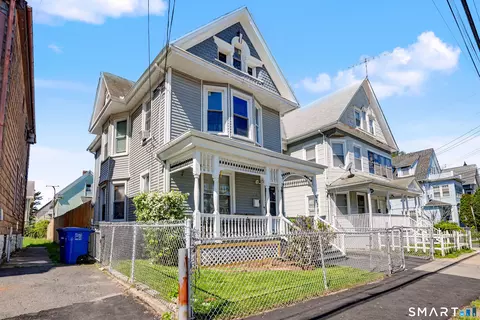 527 Colorado Ave, Bridgeport, CT 06605
