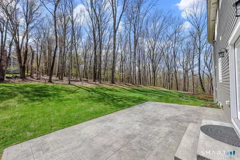 Exterior - 359 Hammertown Rd, Monroe, CT 06468 photo 5 of 5