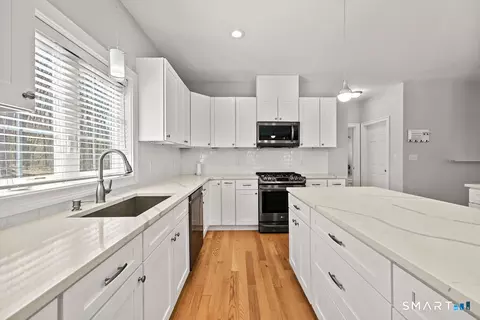 Kitchen - 359 Hammertown Rd, Monroe, CT 06468 photo 2 of 2
