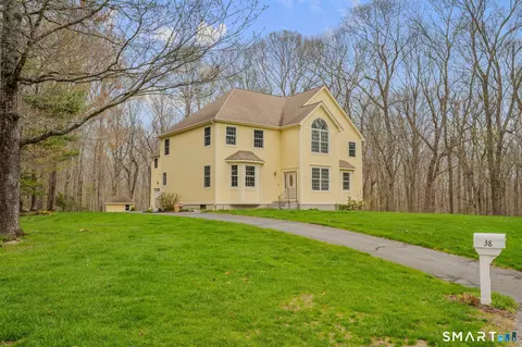 38 Jeremy Dr, East Lyme, CT 06333
