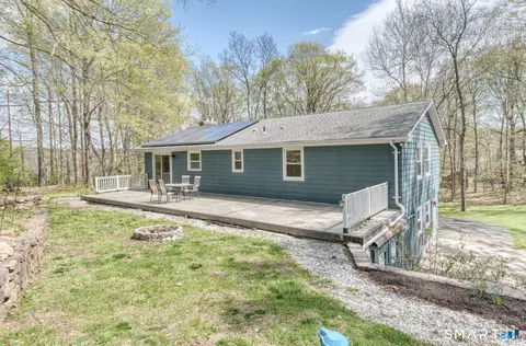 Exterior - 341 Main St, Rockfall, CT 06481 photo 4 of 5