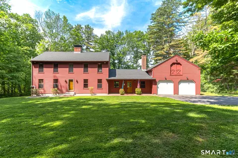 102 Drown Rd, Pomfret, CT 06259