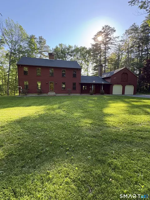 102 Drown Rd, Pomfret, CT 06259
