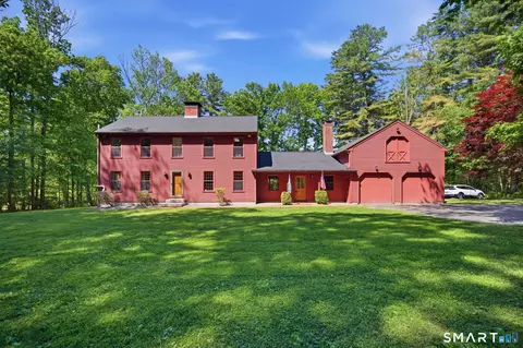102 Drown Rd, Pomfret, CT 06259