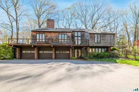 105 Foote Rd, Glastonbury, CT 06073