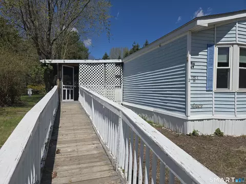Exterior - 2 Circle Dr, Windham, CT 06256 photo 4 of 10