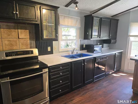 Kitchen - 2 Circle Dr, Windham, CT 06256 photo 2 of 4