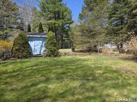 Exterior - 2 Circle Dr, Windham, CT 06256 photo 6 of 10