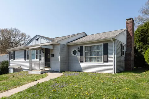 143 Beth Ln, Waterbury, CT 06705