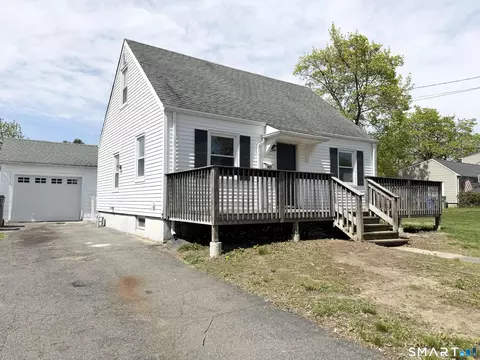 102 Benham St, Bristol, CT 06010