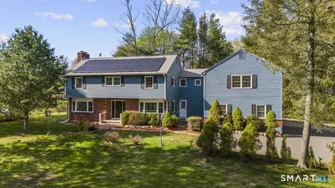 45 Ansonia Rd, Woodbridge, CT 06525