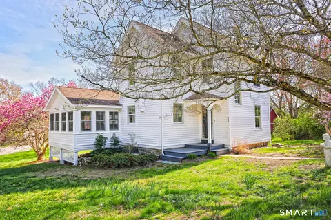 312 Ferry Rd, Old Lyme, CT 06371