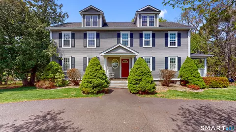 40 Middlefield St, Middletown, CT 06457