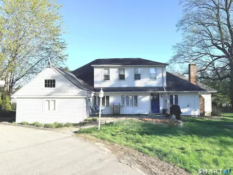9 Ellen Ln, Woodstock, CT 06281