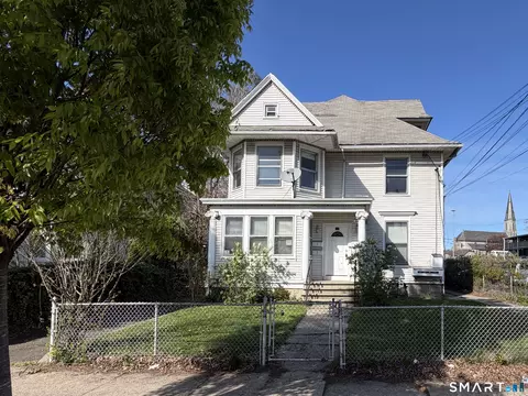 110 Coleman St, Bridgeport, CT 06604