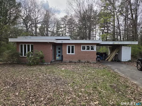 23 Gordon Ln, Enfield, CT 06082