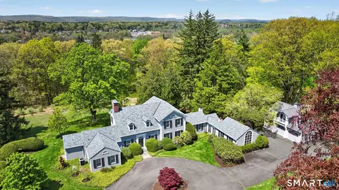 16 Pinnacle Mountain Rd, Simsbury, CT 06070