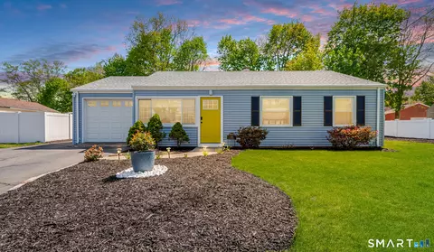 30 Apple St, Wallingford, CT 06492