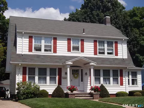 75 Main St, West Haven, CT 06516