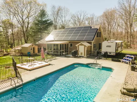 Exterior - 311 Cranberry Bog Rd, Killingly, CT 06239 photo 2 of 11