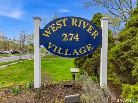 274 Church St #3D, Guilford, CT 06437