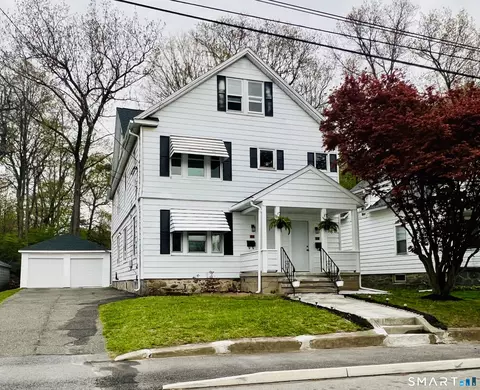 83 Pine St, Torrington, CT 06790