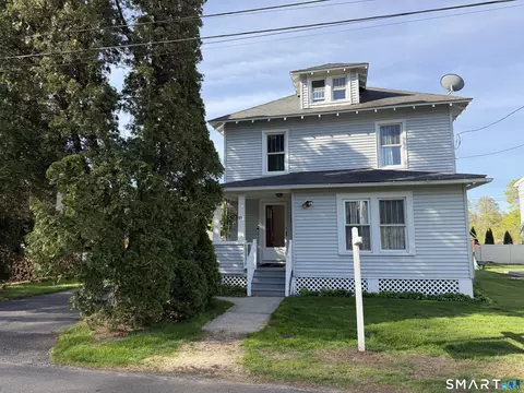 21 Acushnet St, Naugatuck, CT 06770