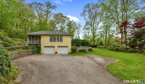 16 Sypher Rd, Chester, CT 06412