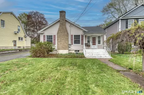 24 Fanway Ave, Bristol, CT 06010