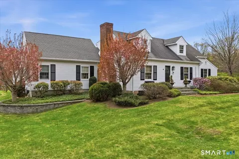 74 Bushy Hill Rd, Ivoryton, CT 06442