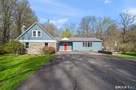 174 West St, Bolton, CT 06043
