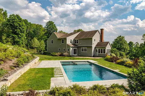 18 Ranney Hill Rd, Roxbury, CT 06783