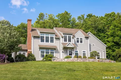 18 Ranney Hill Rd, Roxbury, CT 06783