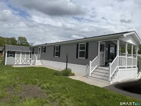 maple lane, Danbury, CT 06810