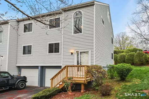 29 Midway Dr #29, Cromwell, CT 06416