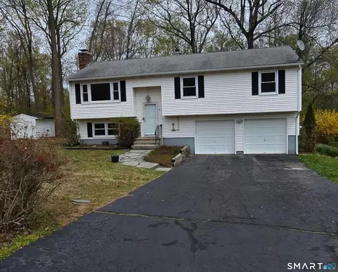 229 Russo Dr, Hamden, CT 06518