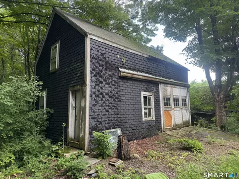 Exterior - 760 Upper Maple St, Killingly, CT 06239 photo 6 of 8