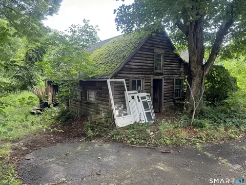 Exterior - 760 Upper Maple St, Killingly, CT 06239 photo 7 of 8