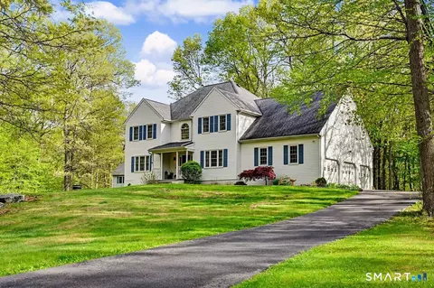 34 Beardsley Rd, New Milford, CT 06776