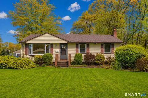 120 Goodwin Ave, Wethersfield, CT 06109