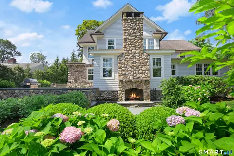 322 Main St, New Canaan, CT 06840