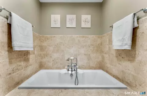 Bath - 500 Thrall Ave, Suffield, CT 06078 photo 3 of 4