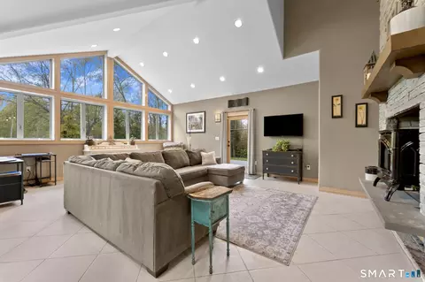 Living - 500 Thrall Ave, Suffield, CT 06078 photo 3 of 6