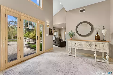 Entry Way - 500 Thrall Ave, Suffield, CT 06078 photo 1 of 4