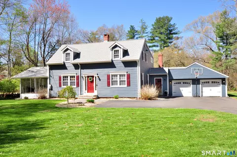 281 W Mountain Rd, Simsbury, CT 06092