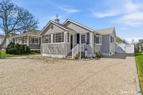 37 Mohican Rd, Old Saybrook, CT 06475