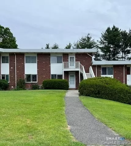 42 Candlewood Lake Rd S #2, New Milford, CT 06776