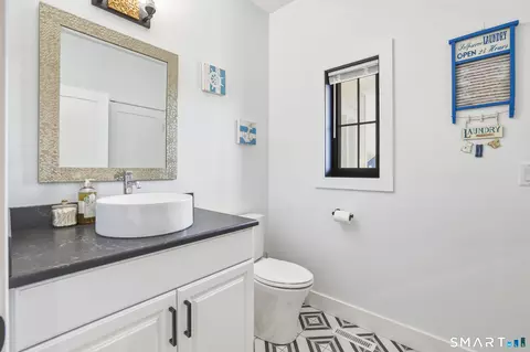 Bath - 67 Luca Ln, Wethersfield, CT 06109 photo 6 of 6