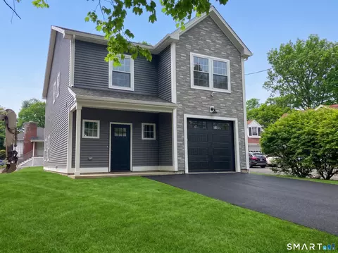 38 Cawley St, Bristol, CT 06010
