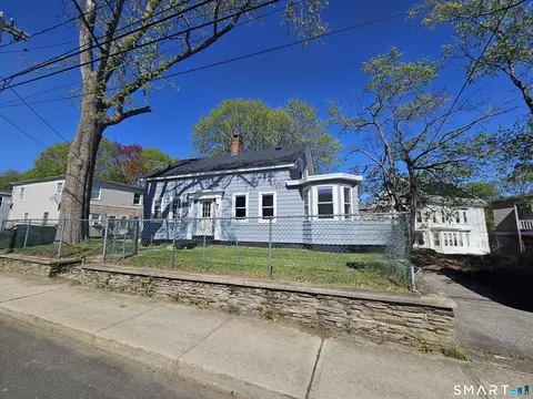 Exterior - 14 Spring St, Killingly, CT 06239 photo 1 of 1